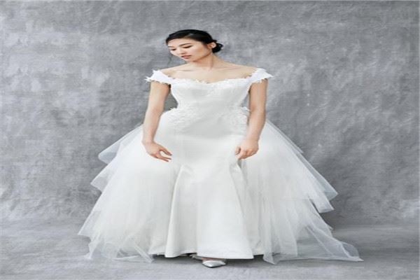 2021婚纱十大品牌排行榜:桂由美上榜 第3西班牙奢华婚纱礼服