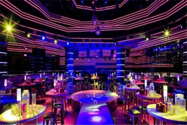 深圳十大酒吧排行榜：TOP NIGHT CLUB上榜，它是小酒馆