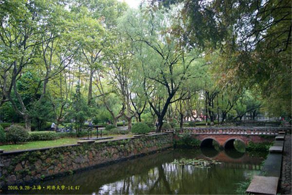 中国十大鬼校 南京大学 深圳大学上榜