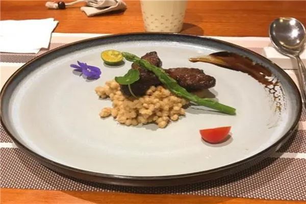 景德镇十大顶级餐厅排行榜 窑窑领鲜瓷文化餐厅上榜