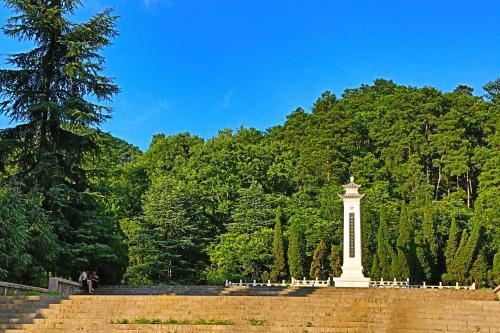 贵阳十大最值得去的景点：甲秀楼上榜，第三杜鹃花海