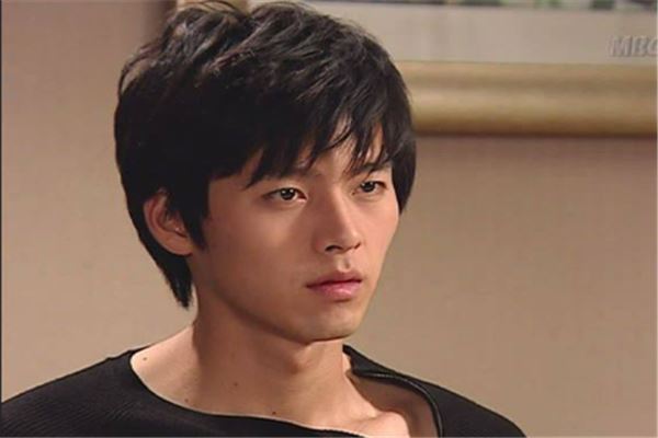 经典老韩剧：浪漫满屋上榜，它的主题是复仇