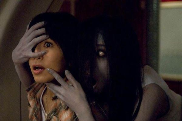 世界十大最经典的恐怖片 人皮客栈上榜 杀人不分左右是禁片