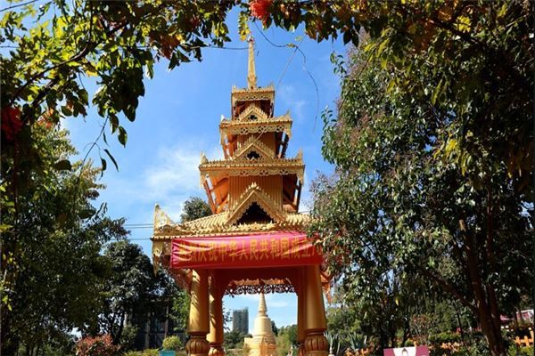 昆明十大风景名胜区排行榜：海埂大坝上榜，云南民族村第十