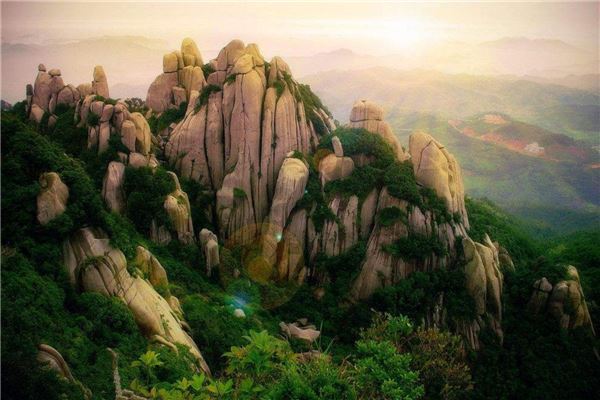 福建十大最好玩的景点 福建土楼历史悠久清源山景区出名