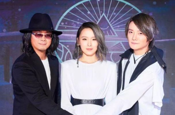 飞儿乐团F.I.R经典歌曲top10：《月牙湾》上榜，第二好听到怀孕