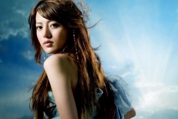 阿兰十大经典歌曲排行榜：《千古》上榜，第七天籁之声