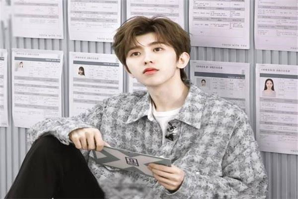 十大顶级流量明星排名：易烊千玺上榜，第八资源好