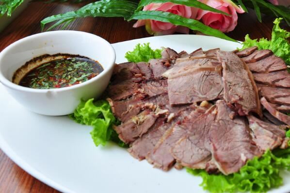 昆明十大名菜 宜良烤鸭上榜，第九是云南十大经典名菜之一