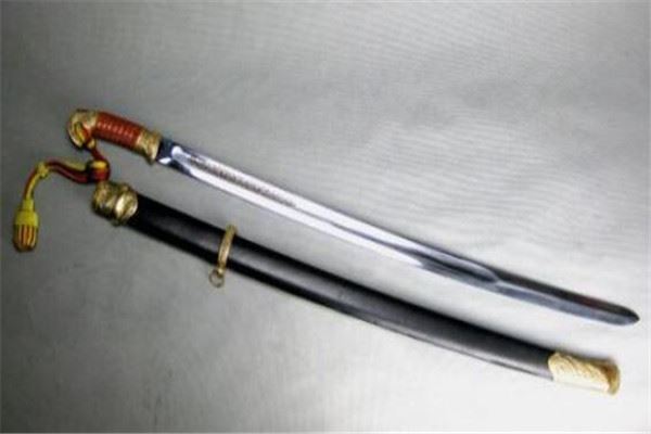 世界十大最好看的刀 藏刀精美无比，第二把刀的锻造工艺失传