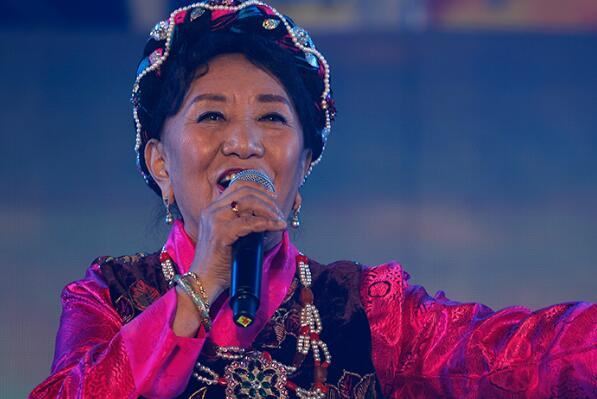 中国十大藏族歌手 降央卓玛第七,韩红排名第一