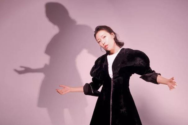 金池十大热门歌曲排行榜：《另一半》上榜，第三句句扎心