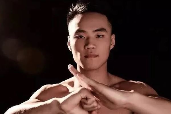 中国搏击十大顶尖高手排行榜 李景亮上榜张伟丽夺魁