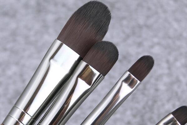 2021十大化妆刷品牌排行榜 MAC上榜,第一价格偏高