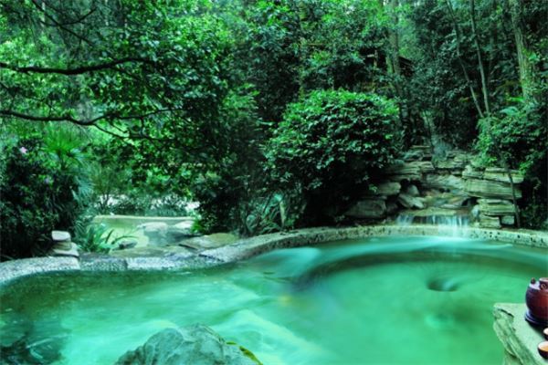 福建十大温泉排行榜：青云山御温泉上榜，它的种类最多