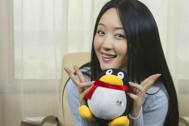 杨钰莹十大经典歌曲排行榜：《深秋》上榜，第二温柔且动听