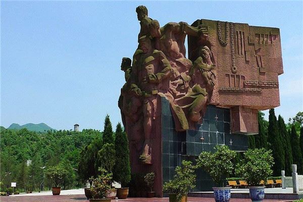 贵阳十大最具特色景点：甲秀楼第三，第七体验苗族生活