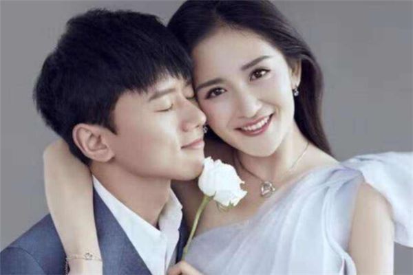 明星最恩爱的夫妻排行榜：狂撒狗粮，第三CP粉众多