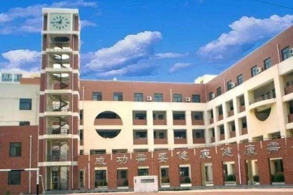 郑州排名前十私立小学:艾瑞德国际第七,第一重视国学