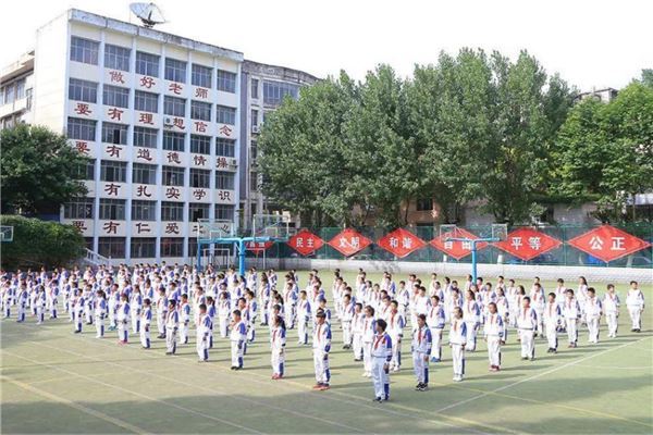 安顺市公立小学排名榜 安顺市第七小学上榜第二培养高素质人才