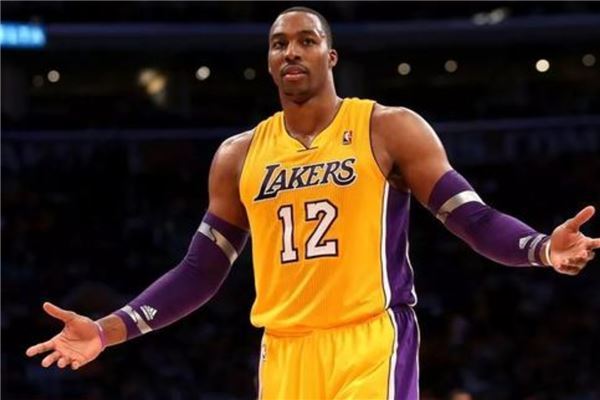 NBA十大最具争议的现役球员 斯蒂芬·库里上榜身体薄弱