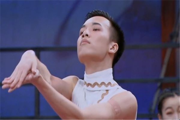 这就是街舞十大人气选手排行榜 易烊千玺战队组员上榜最多