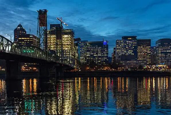 美国城市排名前10，首都仅排第二，第三是天使之城