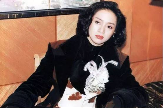 经典老歌女歌手排行 李谷一上榜,凤飞飞排名第一
