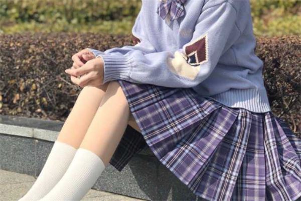 jk制服品牌排行榜:神仙club上榜,一件格裙销量三十万