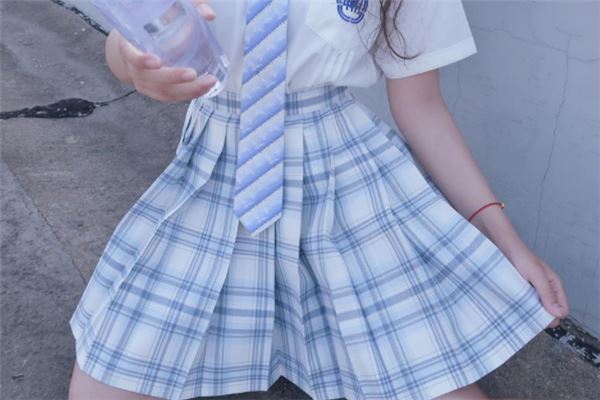 jk制服品牌排行榜:神仙club上榜,一件格裙销量三十万