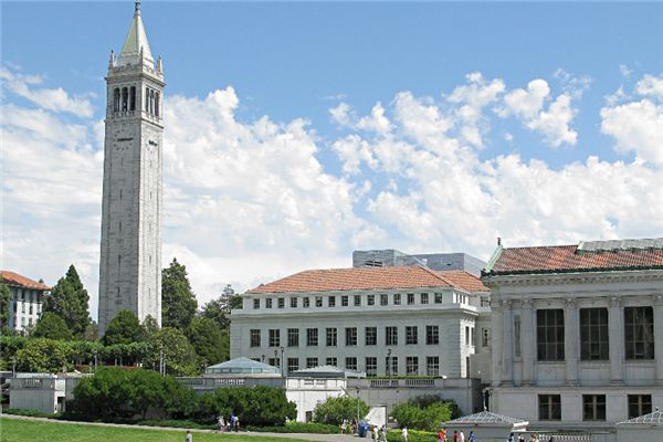 最有名的大学排行榜：剑桥大学上榜，第六录取率低