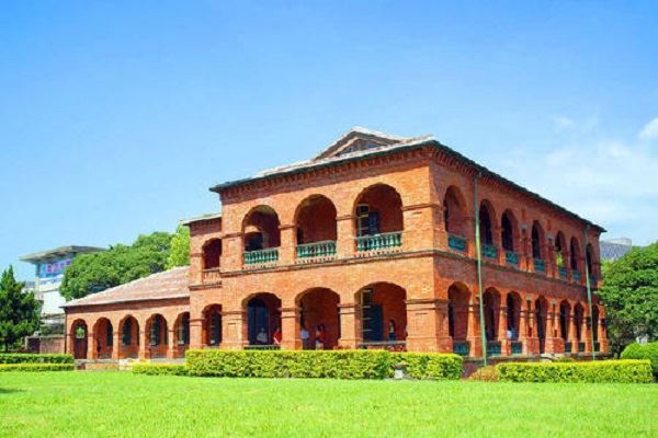 台湾十大标志性建筑排行榜：台北101第2，第7是全台首学