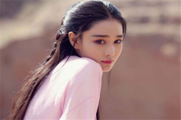 演技最烂的十大女明星：欧阳娜娜上榜，她是热搜体质