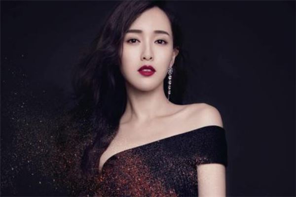 演技最烂的十大女明星:欧阳娜娜上榜,她是热搜体质
