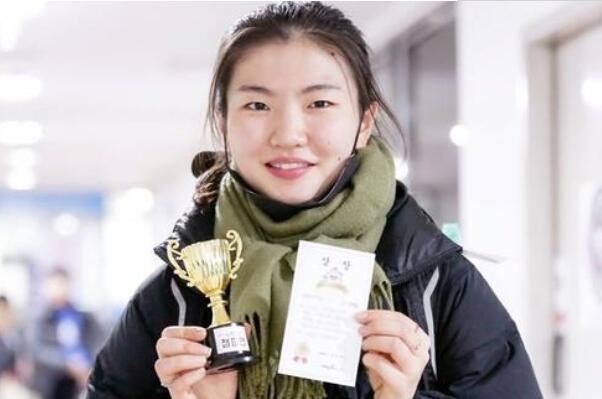 世界十大短道速滑运动员，杨扬上榜，第四开创了她自己的时代