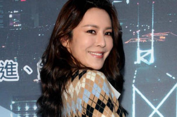 TVB现役十大美女排行榜：岑丽香上榜，第七港姐冠军