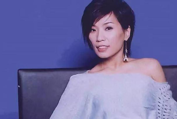 阿桑十大经典歌曲排行榜:《叶子》上榜,第一格外熟悉