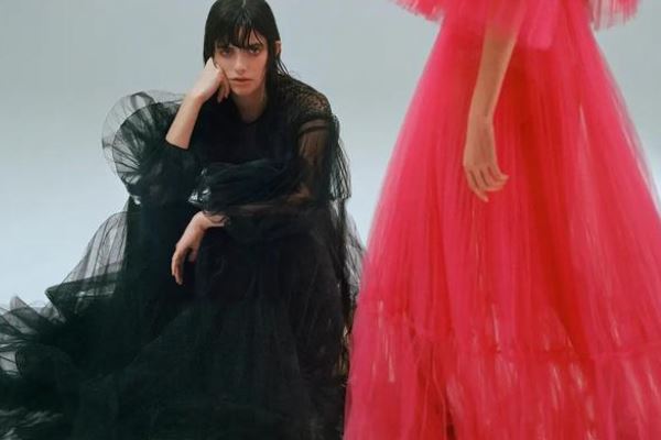 国内十大服装设计师，第三作品很梦幻，王海震上榜