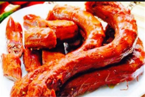 鸭脖品牌加盟店排行榜：来伊份上榜，周黑鸭实至名归