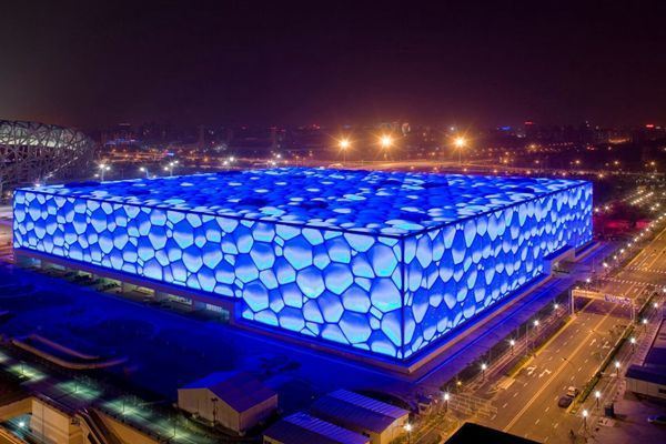 北京市十大建筑：鸟巢水立方均上榜，第一花费270亿