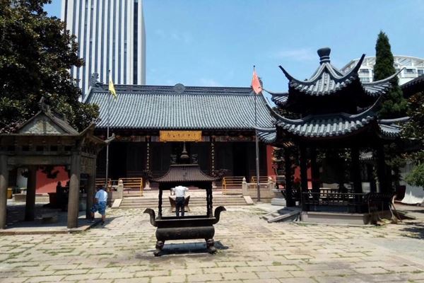 湖州市十大地标建筑排名：飞英塔上榜，第一形似“马桶盖”？