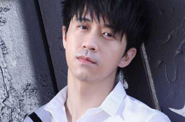 光良十大经典歌曲排行榜：《第一次》上榜，第二充满回忆