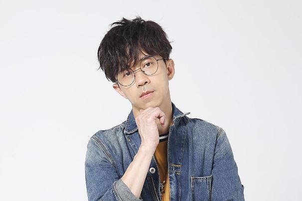 光良十大经典歌曲排行榜：《第一次》上榜，第二充满回忆