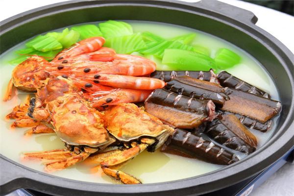 河源十大小吃店：东江河鲜馆上榜，磷记猪脚粉第一