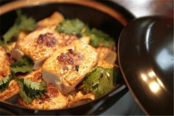 河源十大小吃店：东江河鲜馆上榜，磷记猪脚粉第一