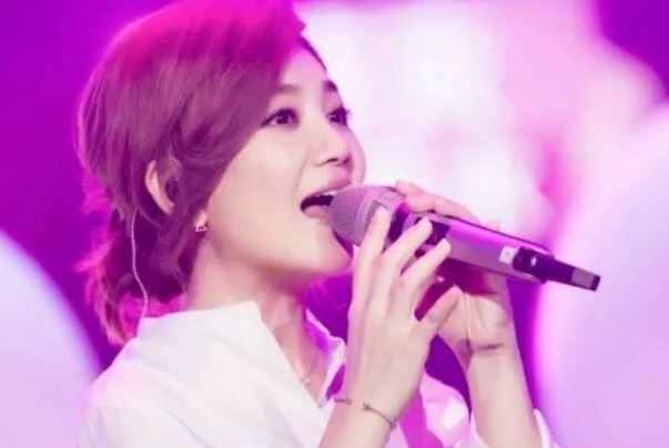 梁静茹十大最好听歌曲排行榜:《勇气》上榜,第六爱久见人心