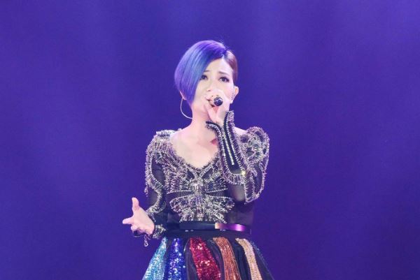 梁静茹十大最好听歌曲排行榜:《勇气》上榜,第六爱久见人心