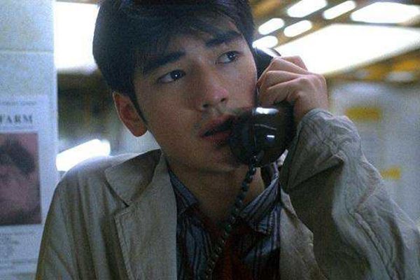 台湾十大帅哥演员：金城武第六，第八是不老男神