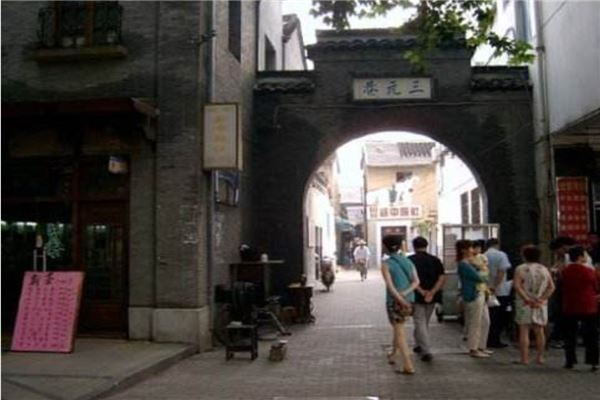 南京小吃街美食街排名榜 狮子桥美食街有名小吃一条街