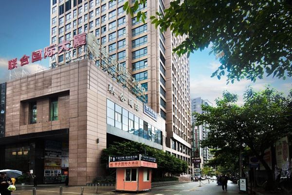 重庆十大高楼排行榜：重庆塔上榜，第一造价100亿！